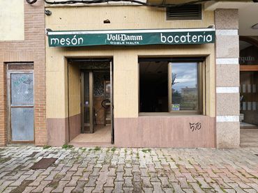 Gewerbefläche zum Verkauf in El Berrón - CL PARQUIN EL