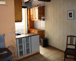 Kitchen of Building for sale in Torà