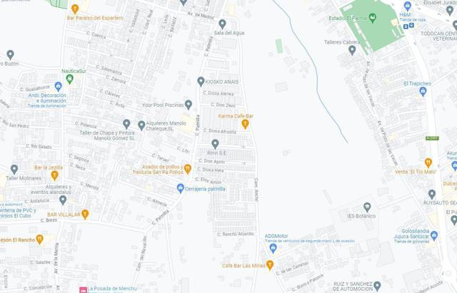 Casa adosada en Venta en Las Palmeras - Dehesilla