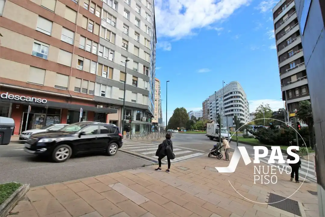 Außenansicht von Wohnung zum Verkauf in Santander mit Heizung