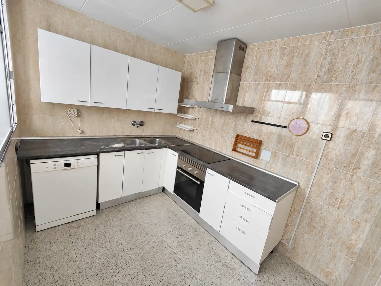 Kitchen of Detached homes for sale in Canet de Mar, Barcelona