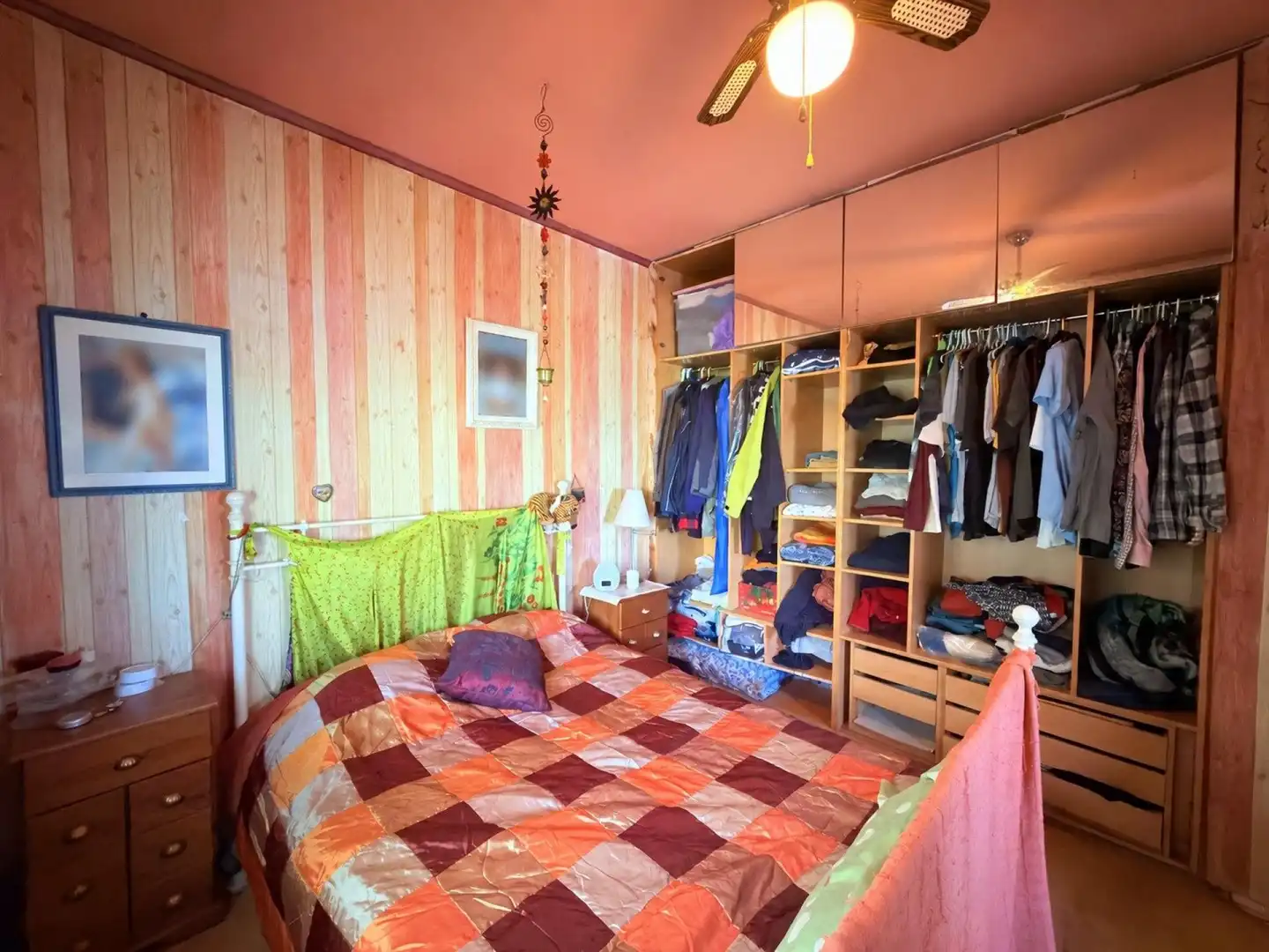 Habitación de Casa o chalet en venta en Abrera, Barcelona