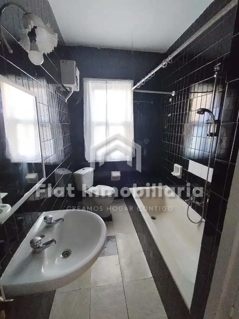 Flat for sale in Calle de la Ronda, imagen 13
