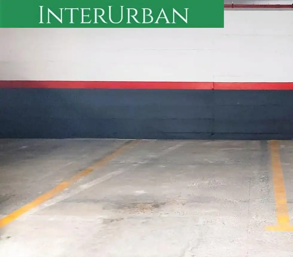 Individuel à vendre à Núcleo Urbano, imagen 5
