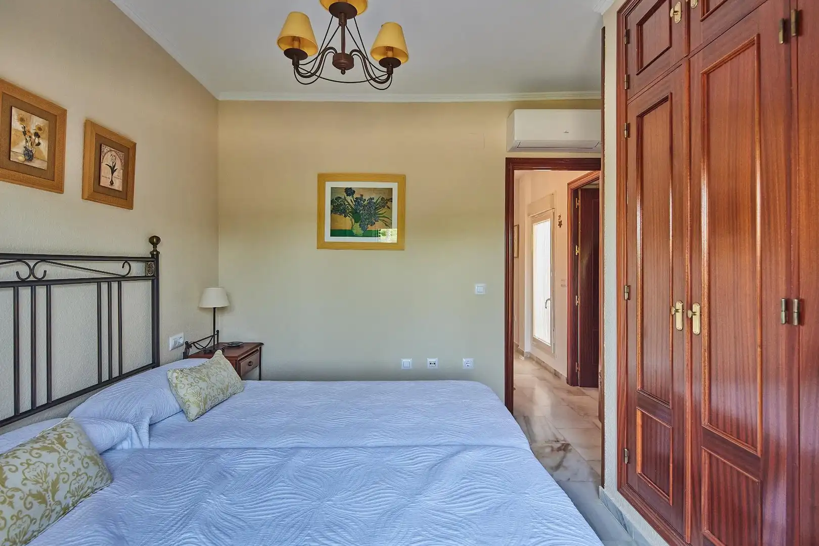 Adosado con piscina en venta en Novo Sancti Petri, imagen 43