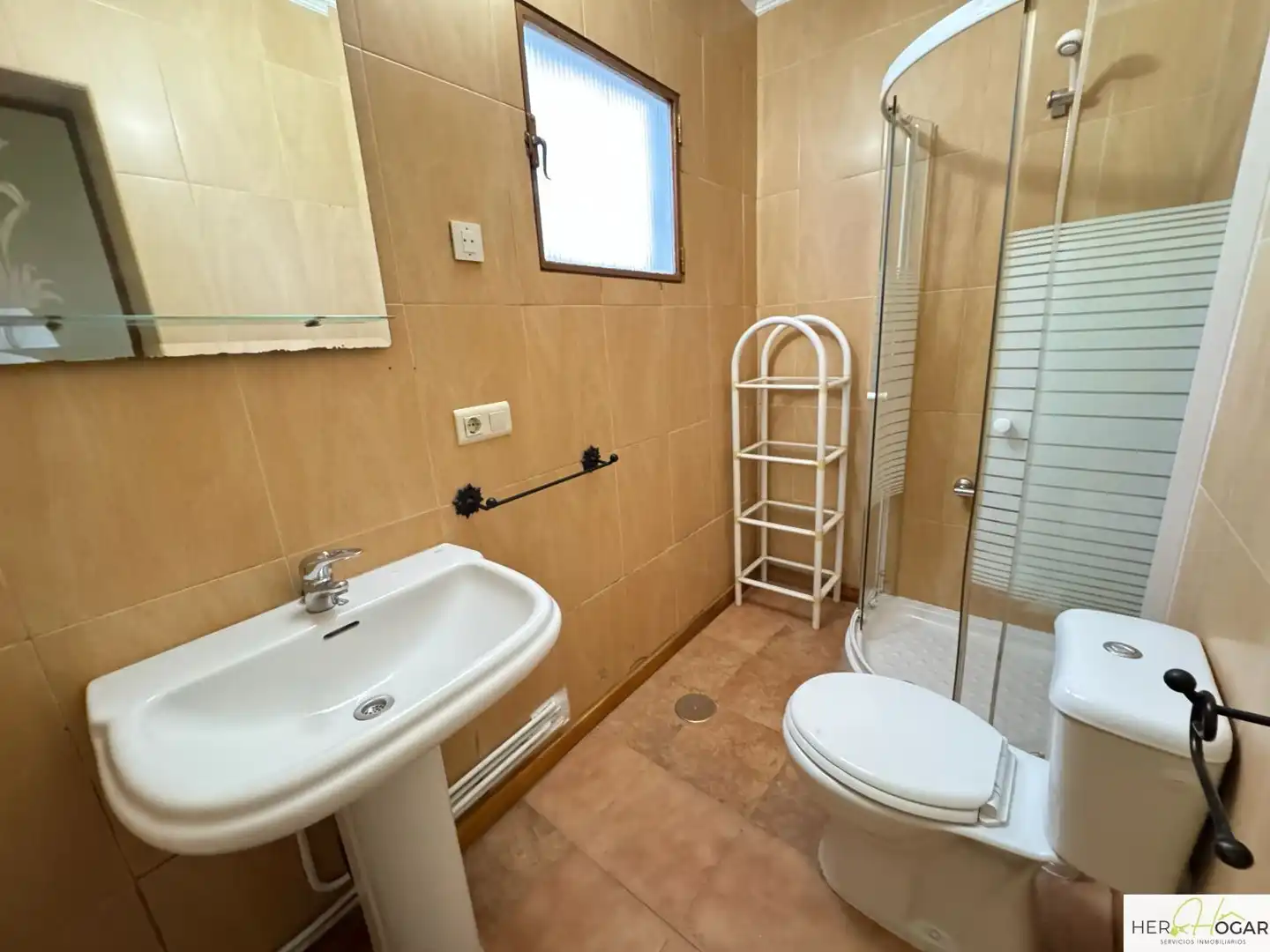 Bathroom of Flat for rent in Toledo  with Heating and Terrace