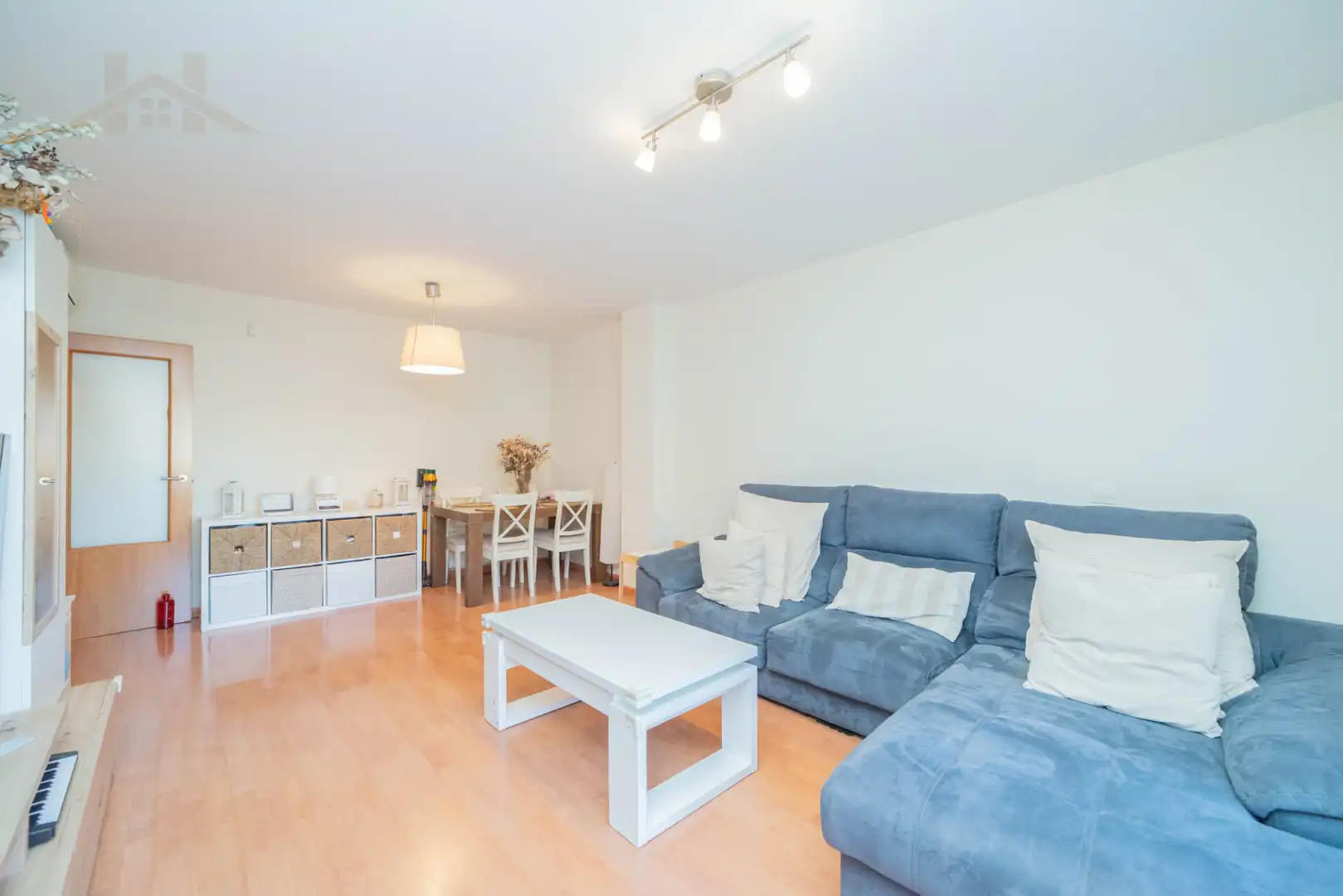 Wohnzimmer von Erdgeschoss zum Verkauf in Arroyomolinos (Madrid) mit Klimaanlage, Heizung und Privatgarten