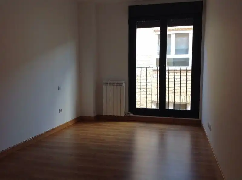 Piso con terraza en venta en Santo Domingo de la Calzada, imagen 2