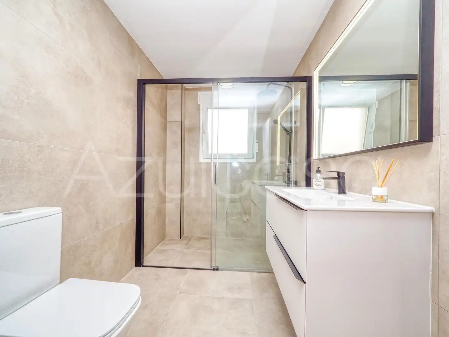 Bathroom of Detached homes for sale in El Campello  with Air Conditioner, Terrace and Alarm