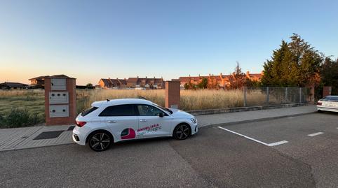 Foto 5 de Residencial en venta en Avenida de las Navas, 34, Aldeamayor de San Martín, Valladolid