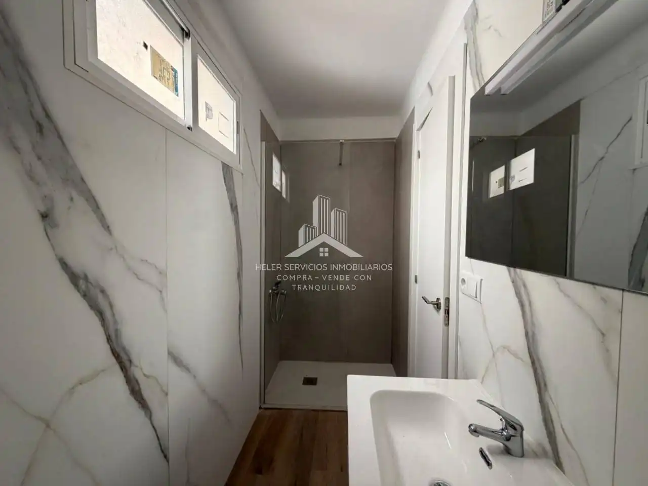 Bathroom of Flat for rent in Castellón de la Plana / Castelló de la Plana