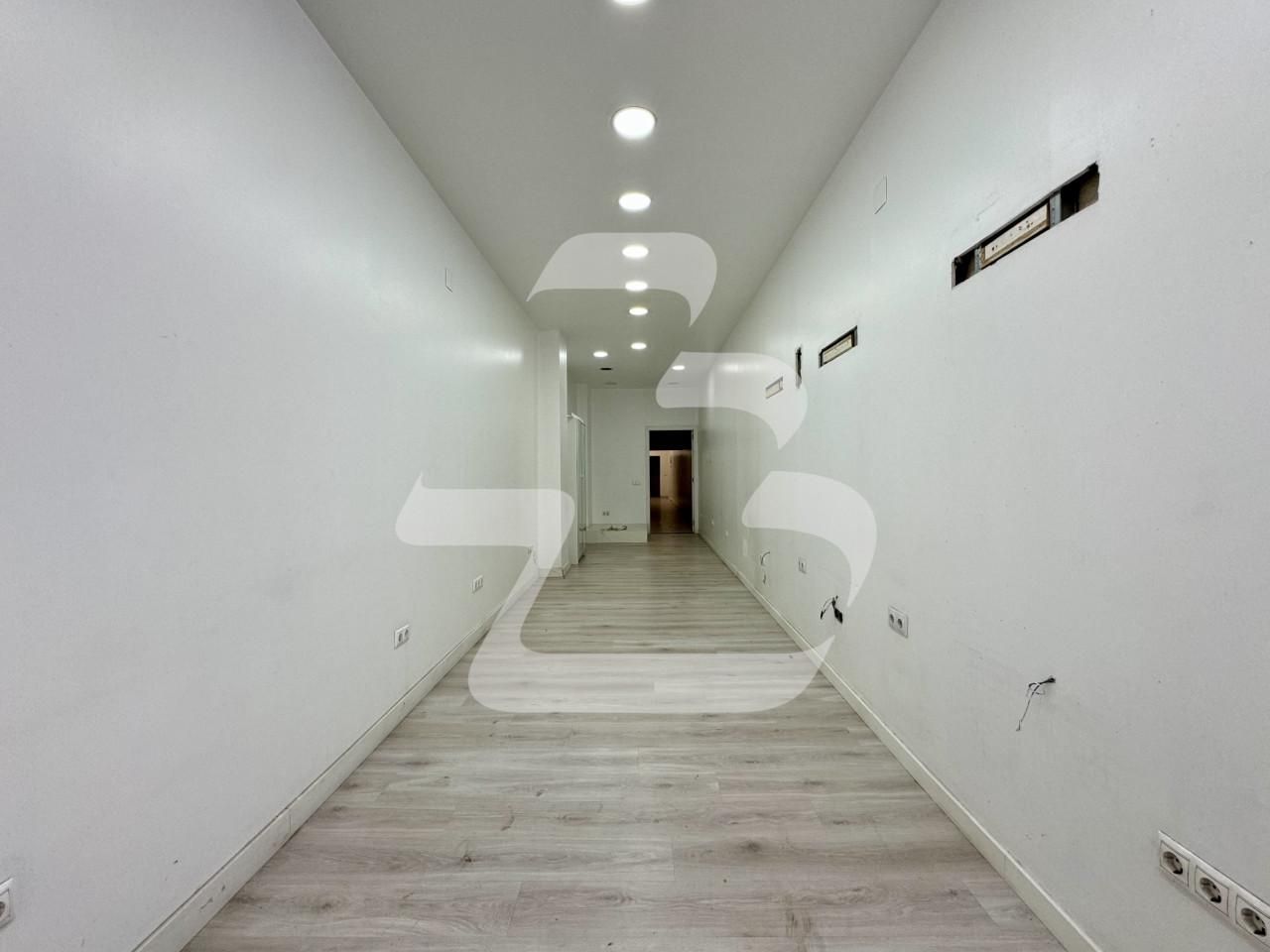 Premises for sale in  Barcelona Capital