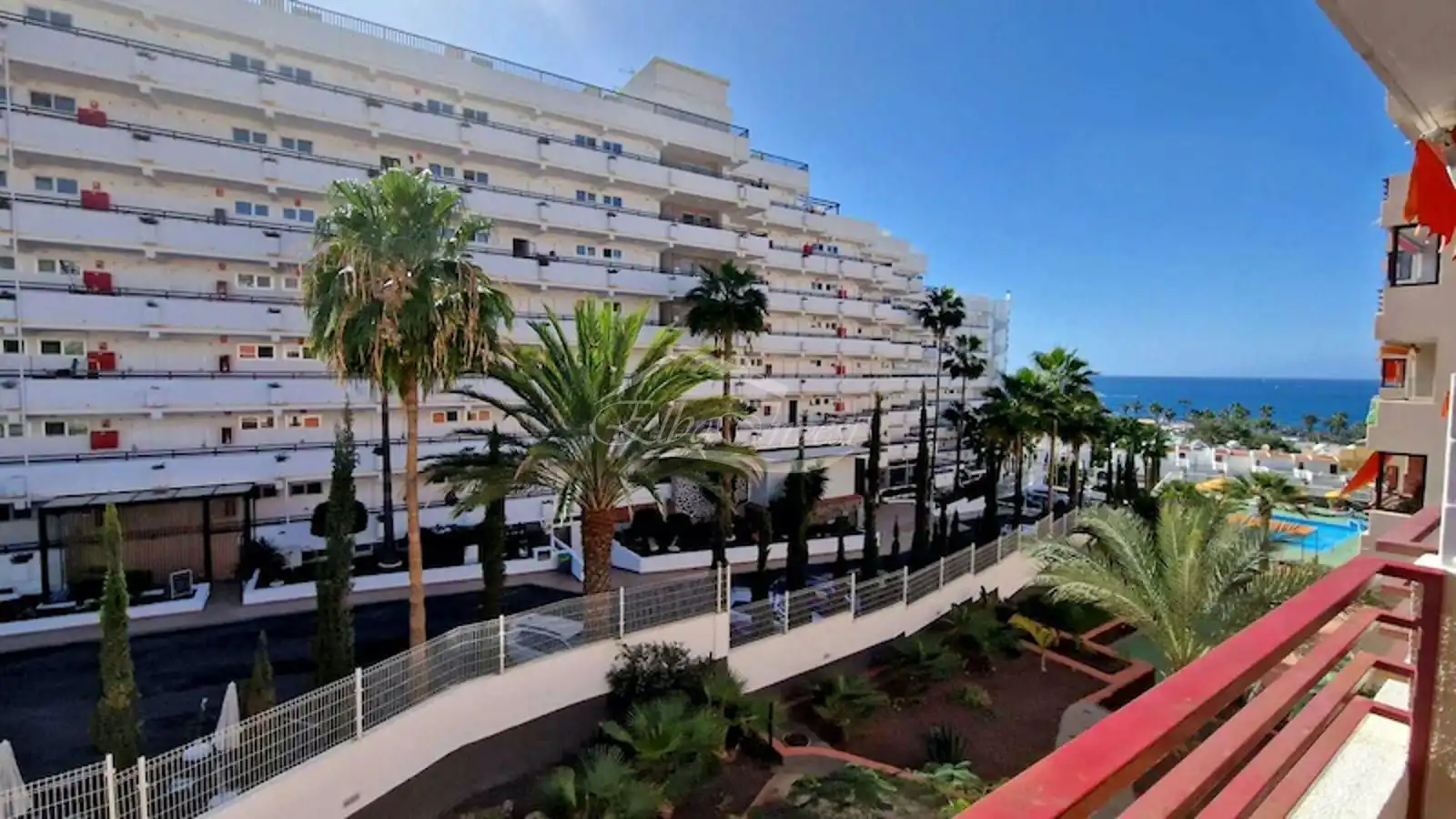 Piso con terraza en venta en Costa Adeje