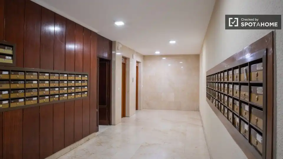 Flat for rent in Adelfas