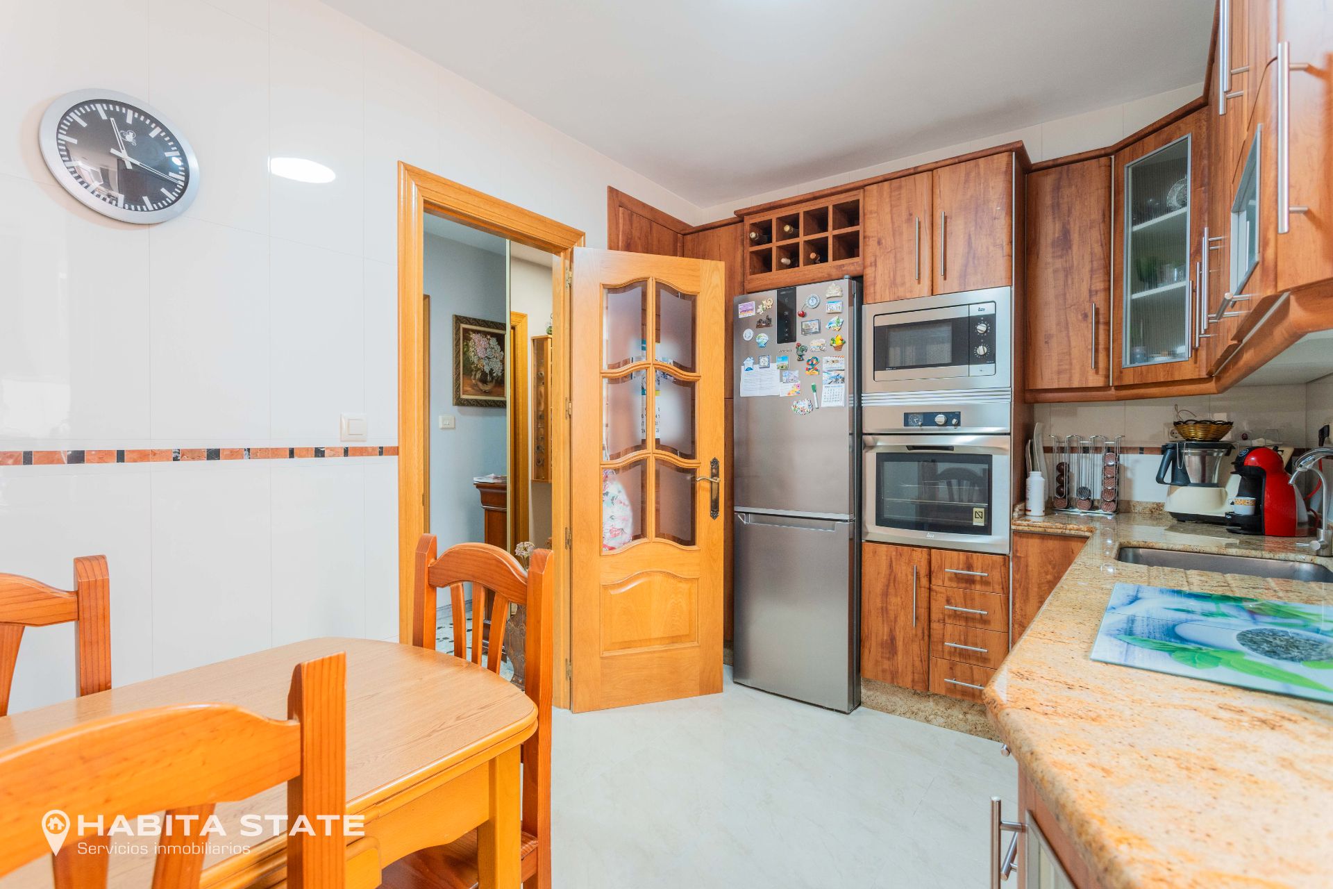 Cuina de Pis en venda en  Almería Capital amb Aire condicionat i Moblat