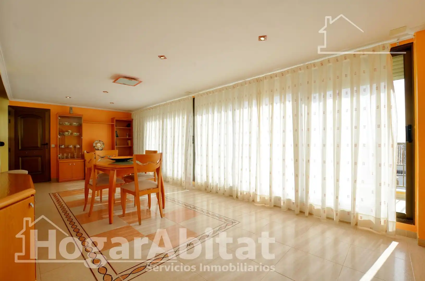 Living room of Attic for sale in Tavernes de la Valldigna  with Terrace, Storage room and Furnished
