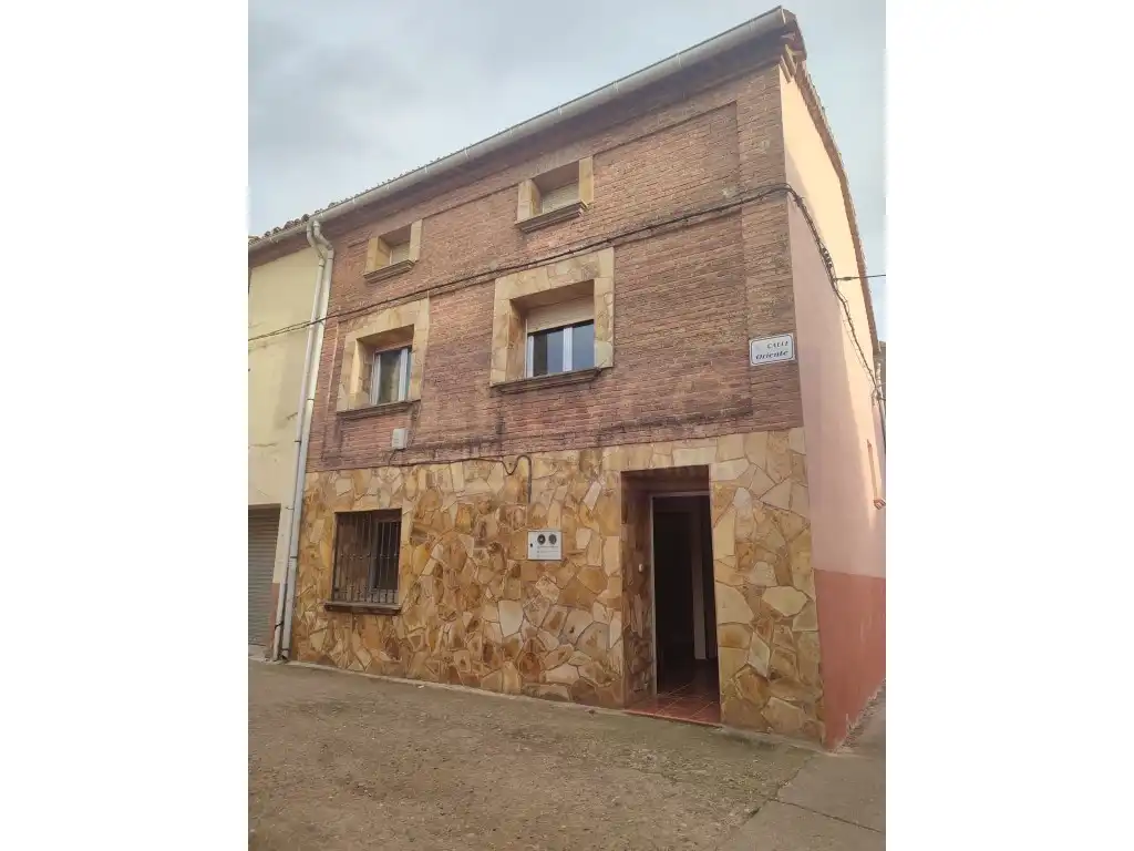 Vista exterior de Casa o chalet en venta en Hormilla con Terraza