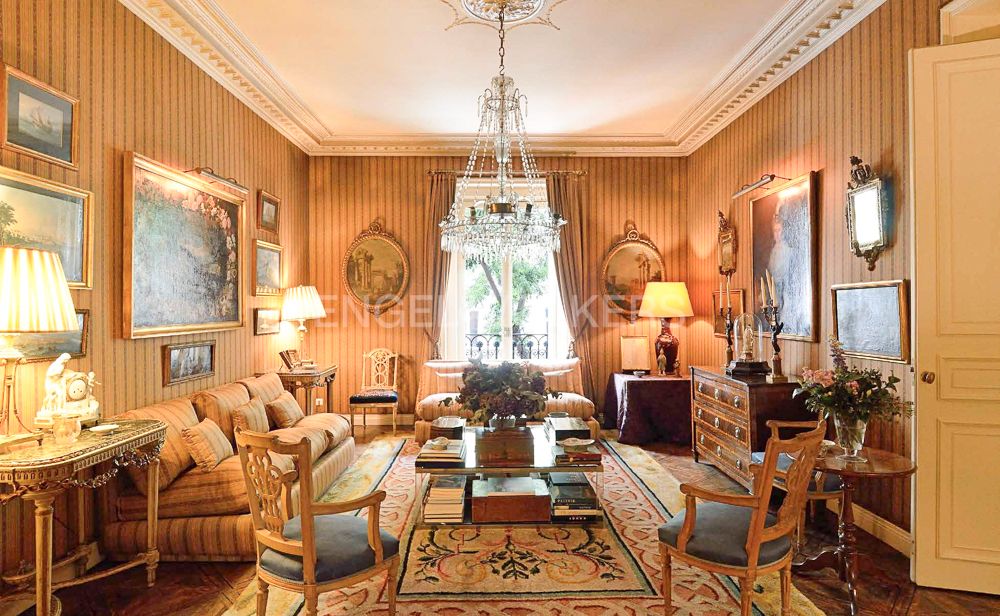 Sala d'estar de Apartament de lloguer en  Madrid Capital amb Calefacció, Terrassa i Es permeten mascotes