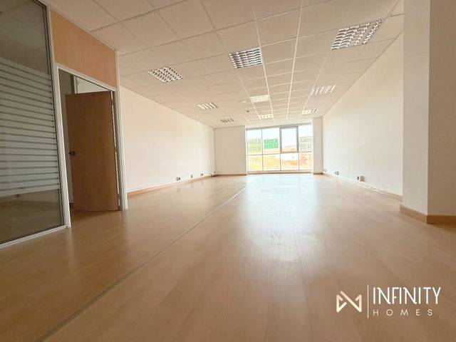 Oficina en Alquiler en Txorierriko Hiribidea en Derio