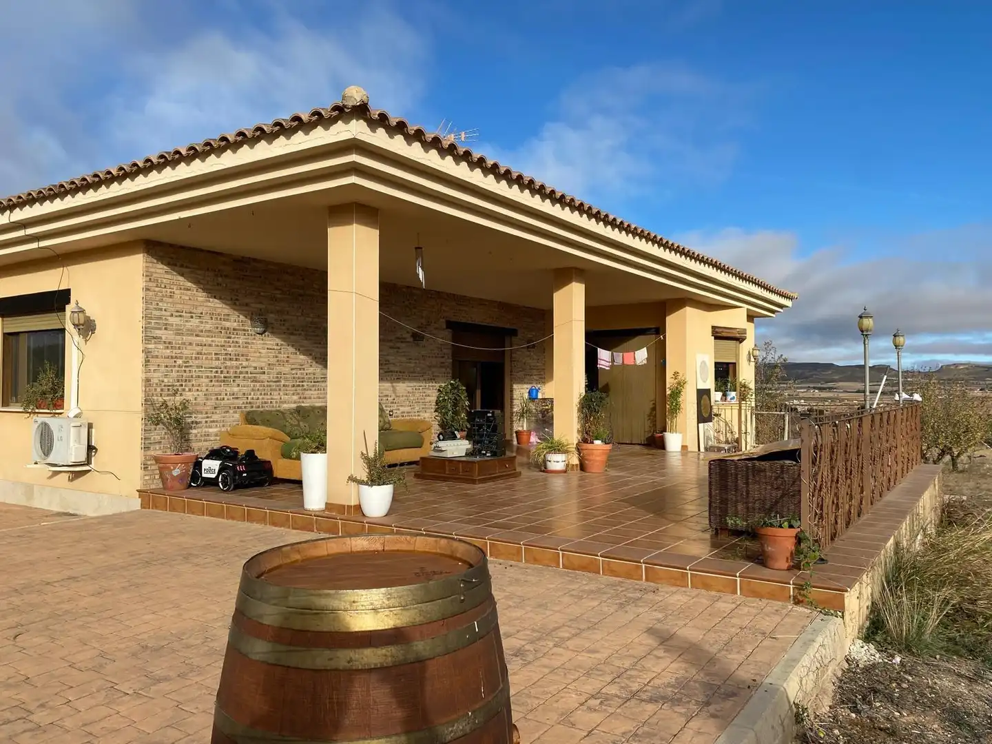 Terrassa de Casa o xalet en venda en Yecla amb Aire condicionat, Calefacció i Traster