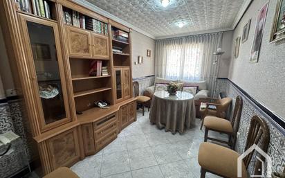 Sala d'estar de Pis en venda en Getafe amb Terrassa