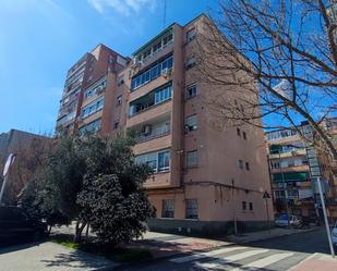 Exterior view of Flat to rent in  Madrid Capital  with Terrace, Furnished and Washing machine