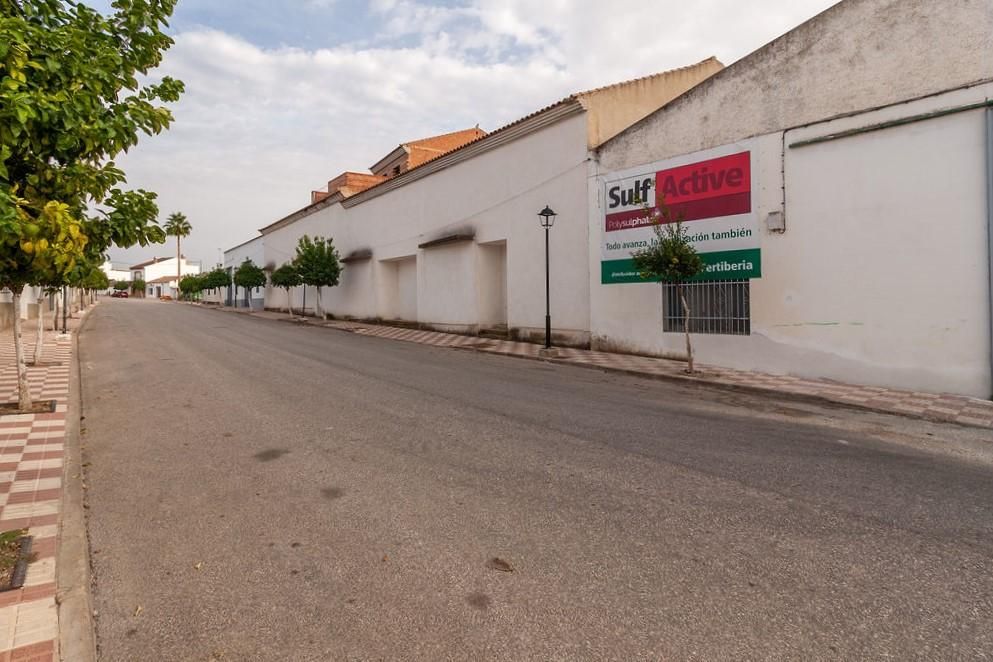 Vista exterior de Edificio en venta en El Carpio