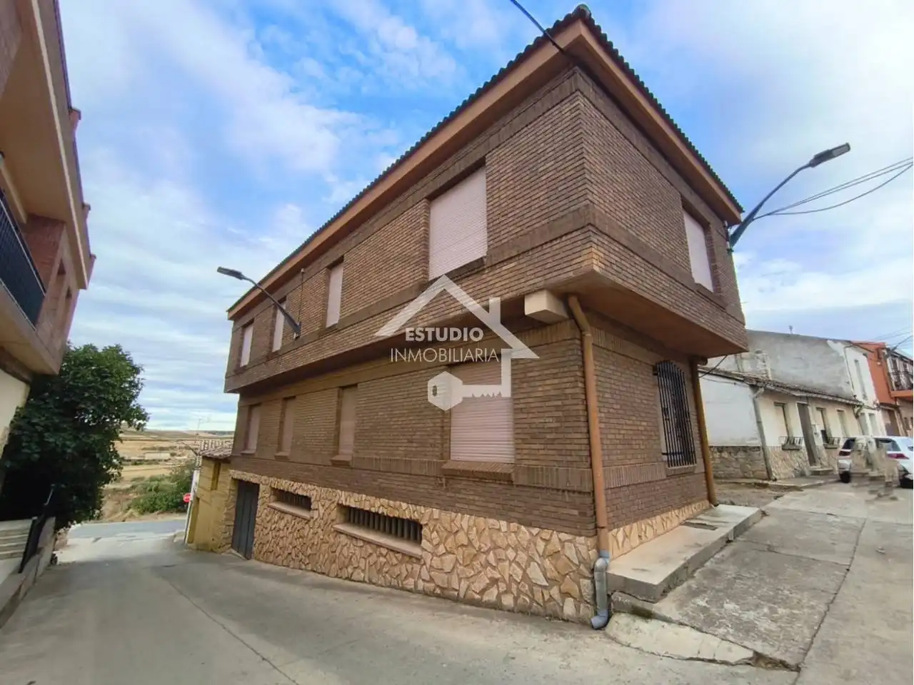 Vista exterior de Casa o chalet en venta en Mendavia con Amueblado