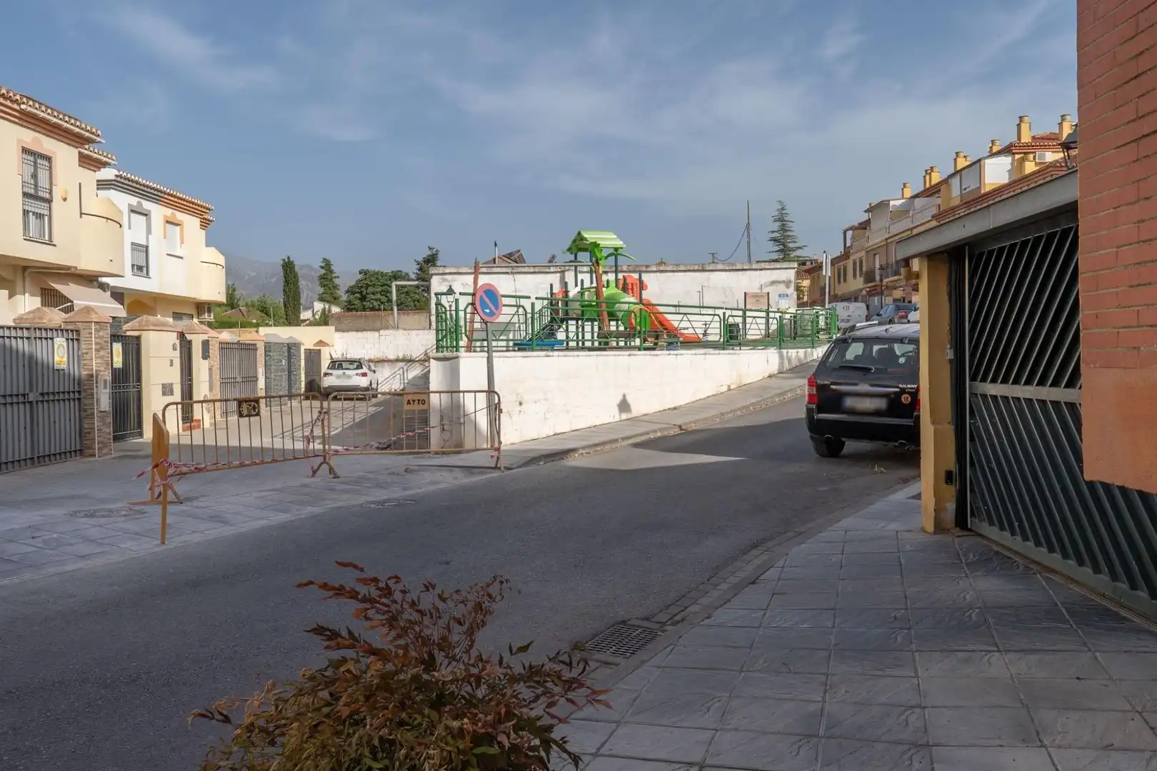 Aparcament de Casa o xalet en venda en Ogíjares