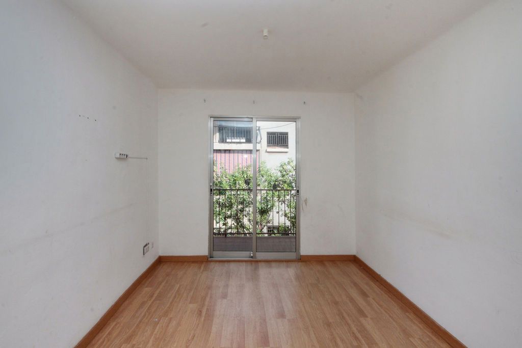 Bedroom of Flat for sale in Santa Coloma de Gramenet