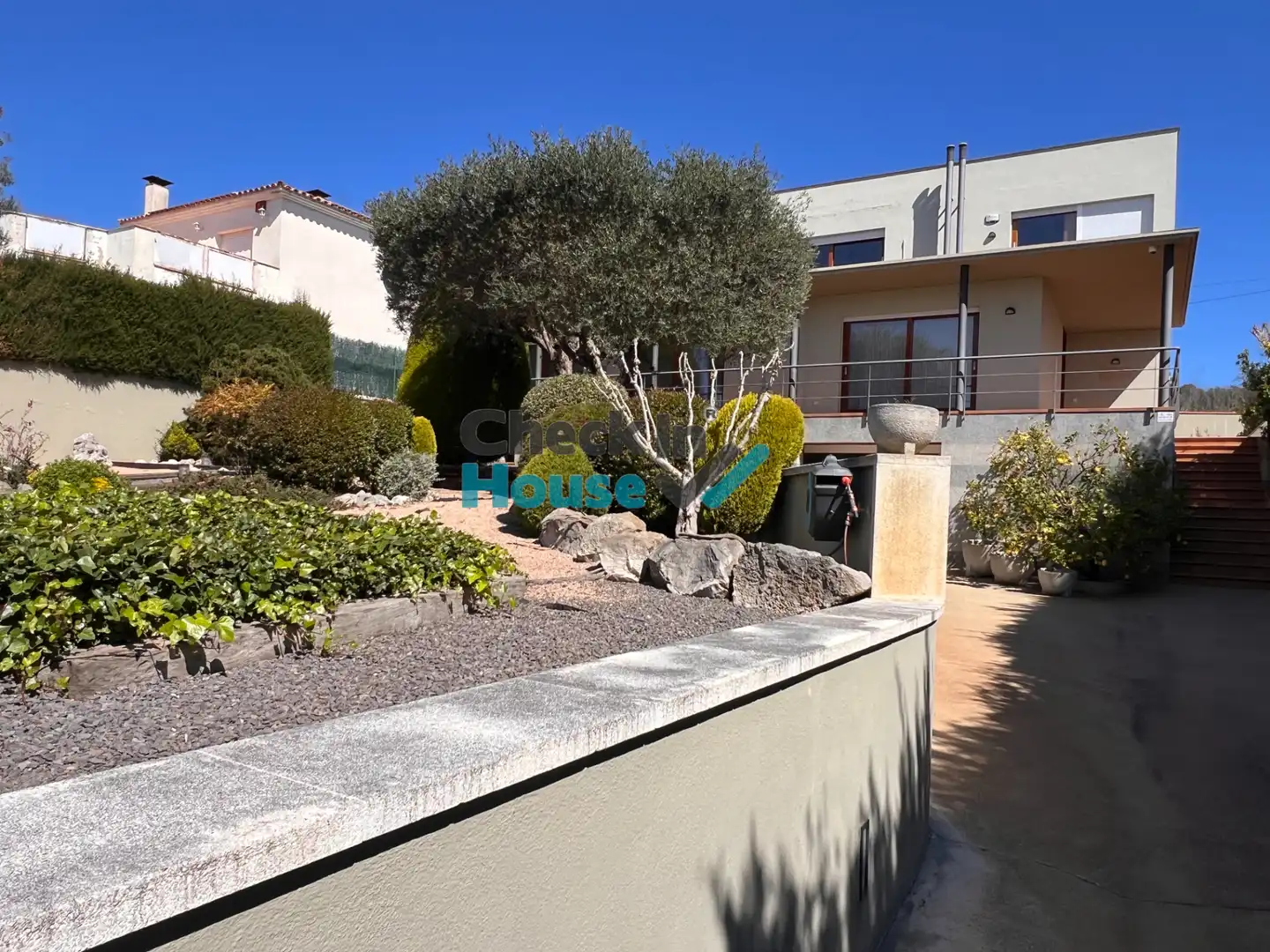 Chalet con terraza en venta en Camí de Ronda, imagen 2