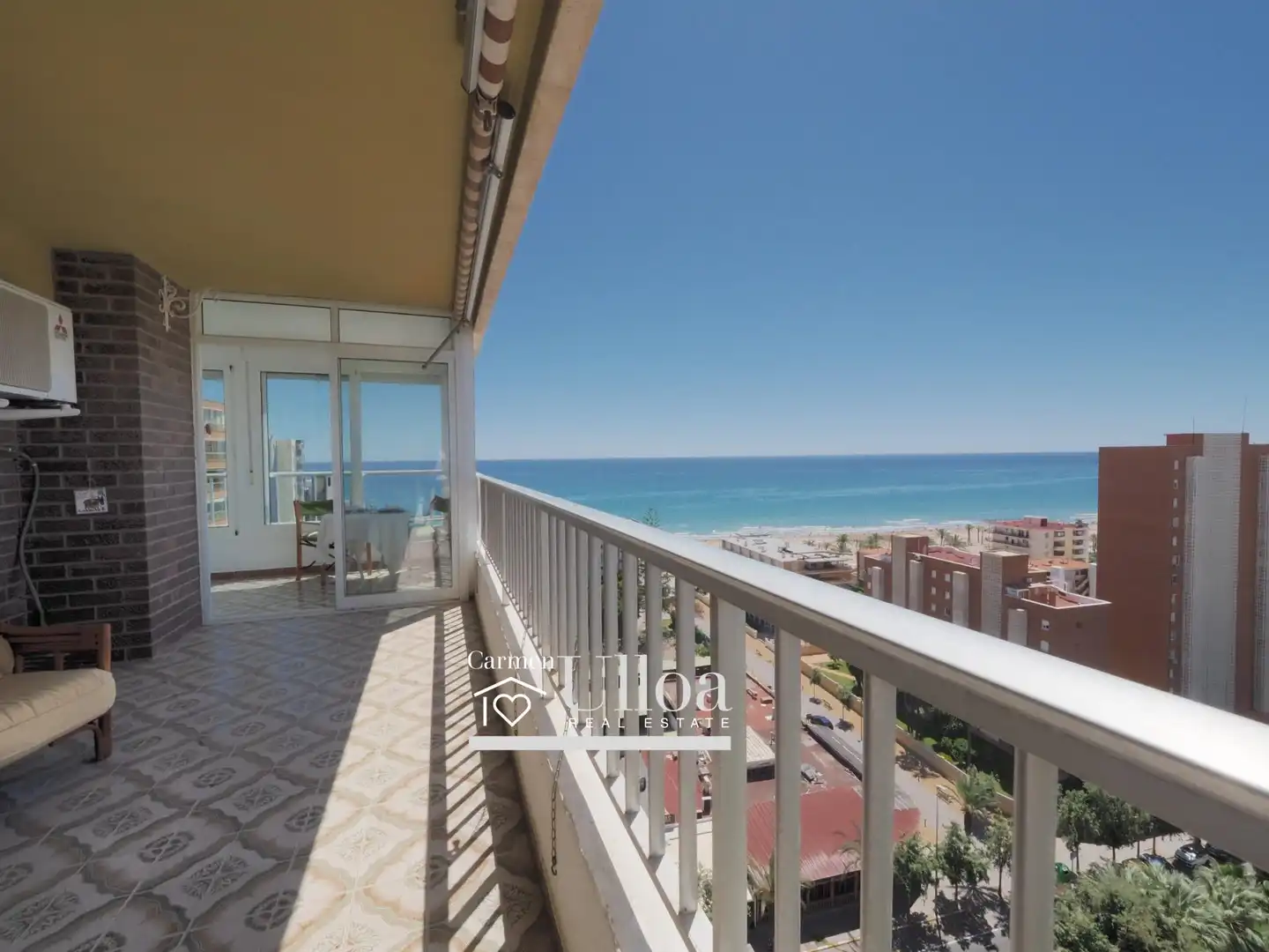 Habitación de Apartamento en venta en Alicante / Alacant con Aire acondicionado, Jardín privado y Terraza