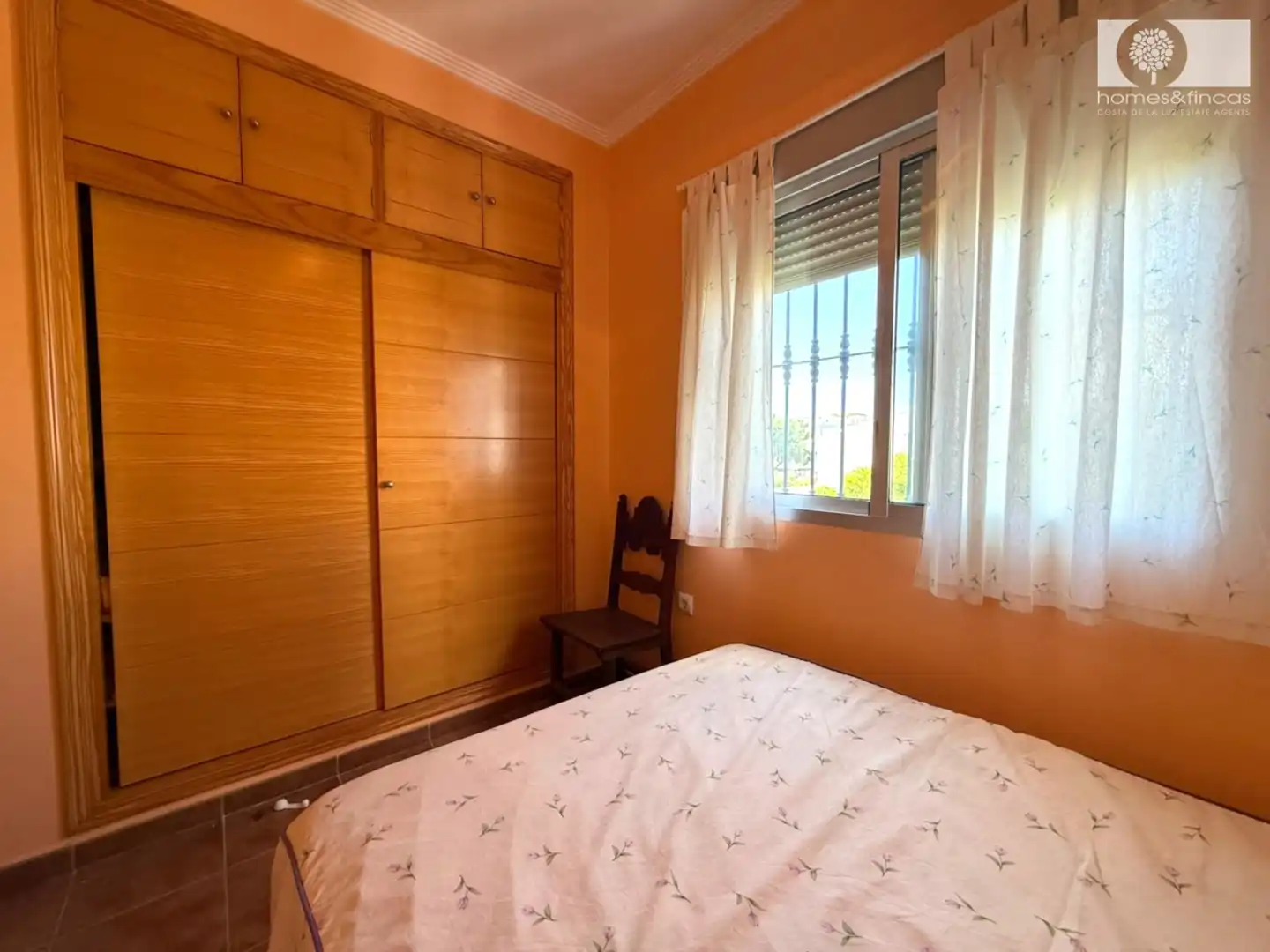 Bedroom of Houses for sale in Islantilla  with Private garden, Swimming Pool and Oven