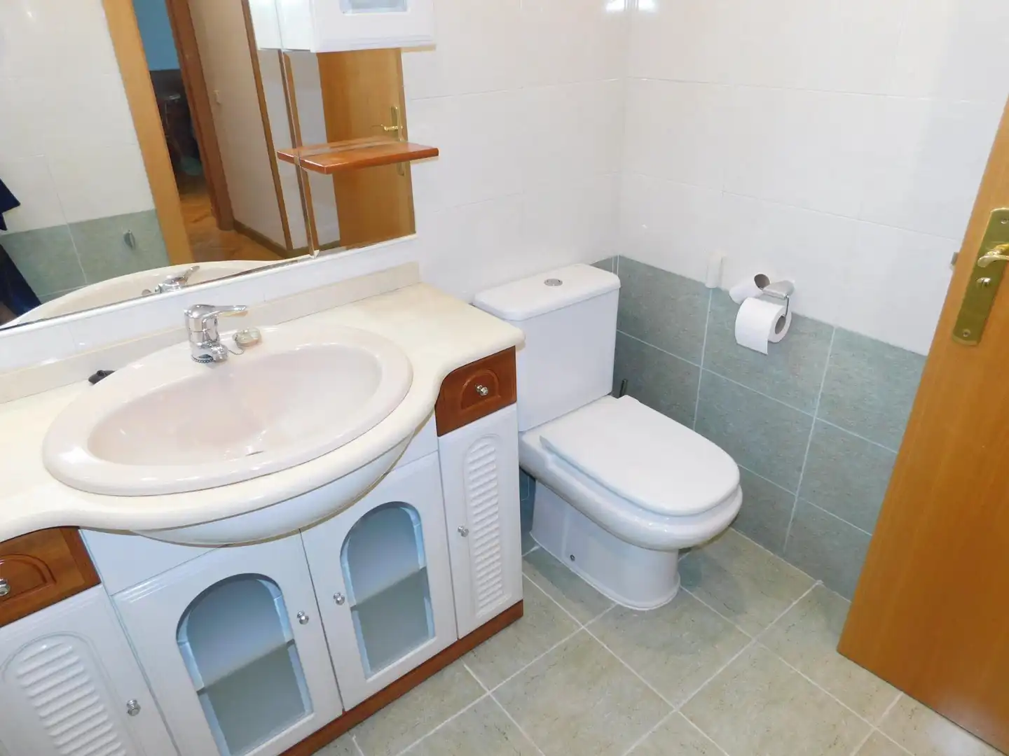 Badezimmer von Wohnung zum Verkauf in La Ermita