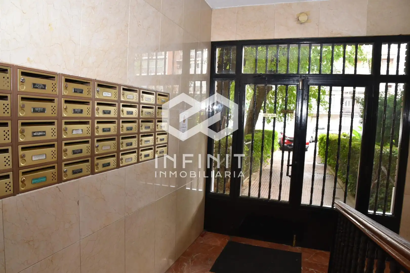 Flat for sale in Val