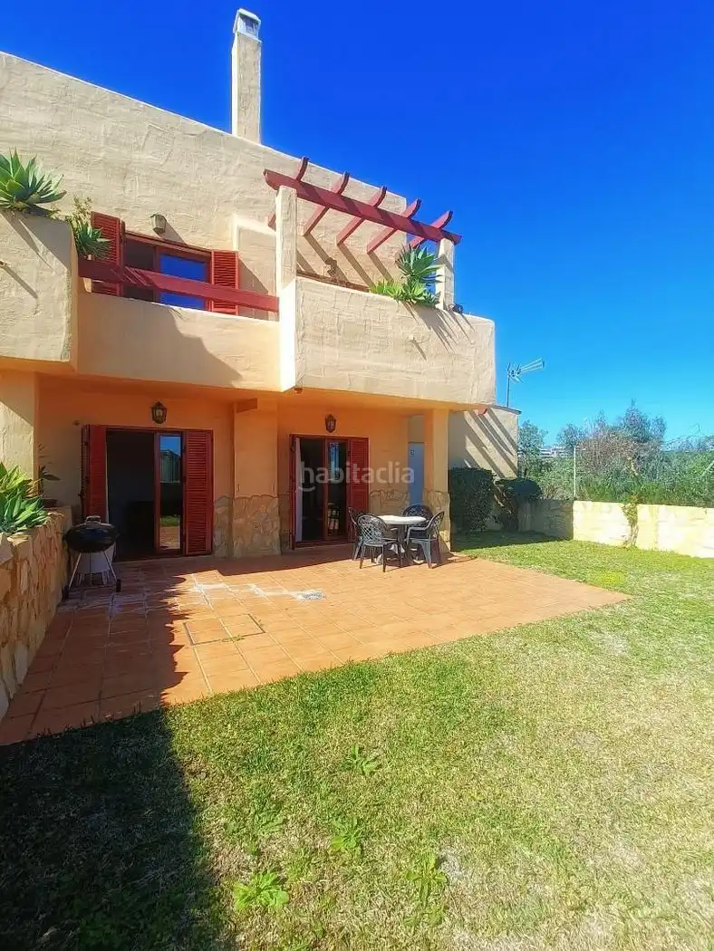House with pool to rent in Avenida Suecia 56, imagen 7