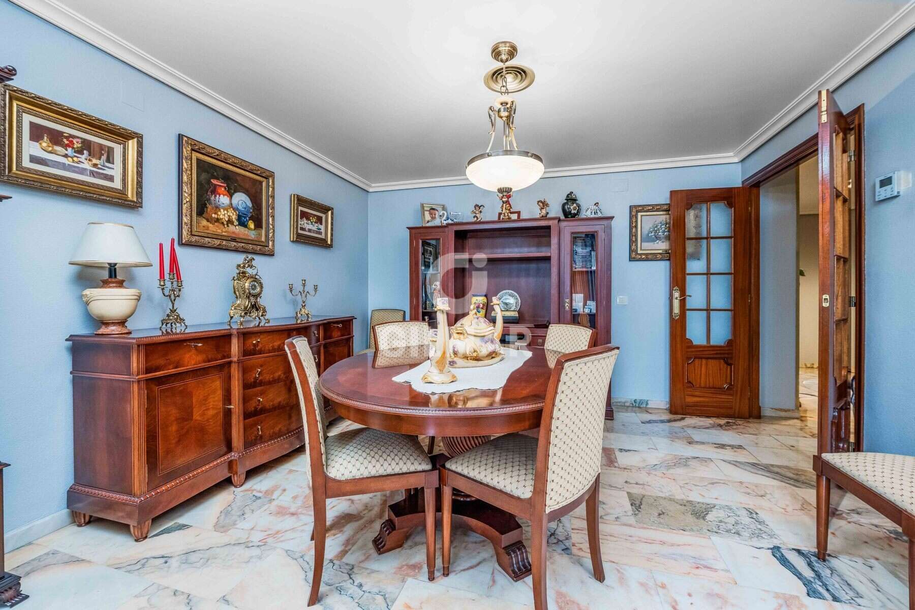 Dining room of Flat for sale in  Sevilla Capital  with Heating, Storage room and Furnished