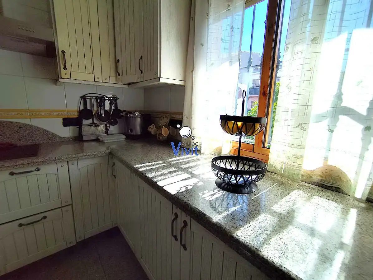 Kitchen of Houses for sale in Sevilla  with Terrace and Balcony