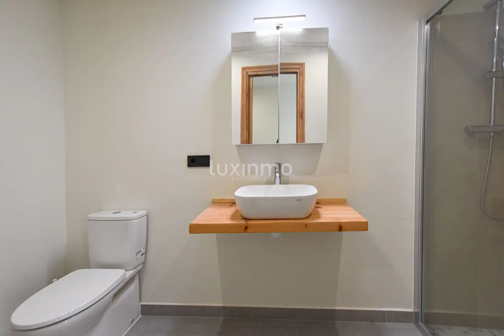 Baño de Piso de alquiler en Senija, Alicante