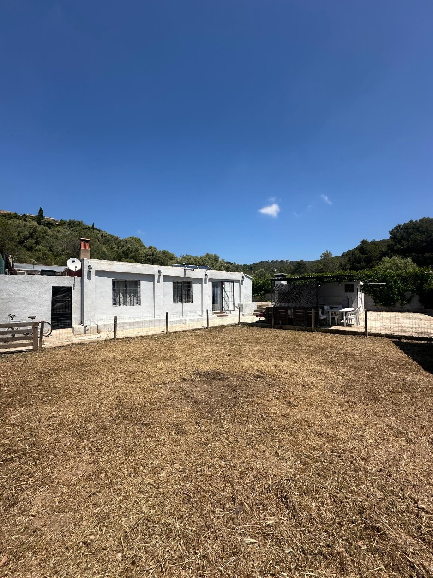 Exterior view of House or chalet for sale in Sant Pere de Ribes  with Heating and Private garden