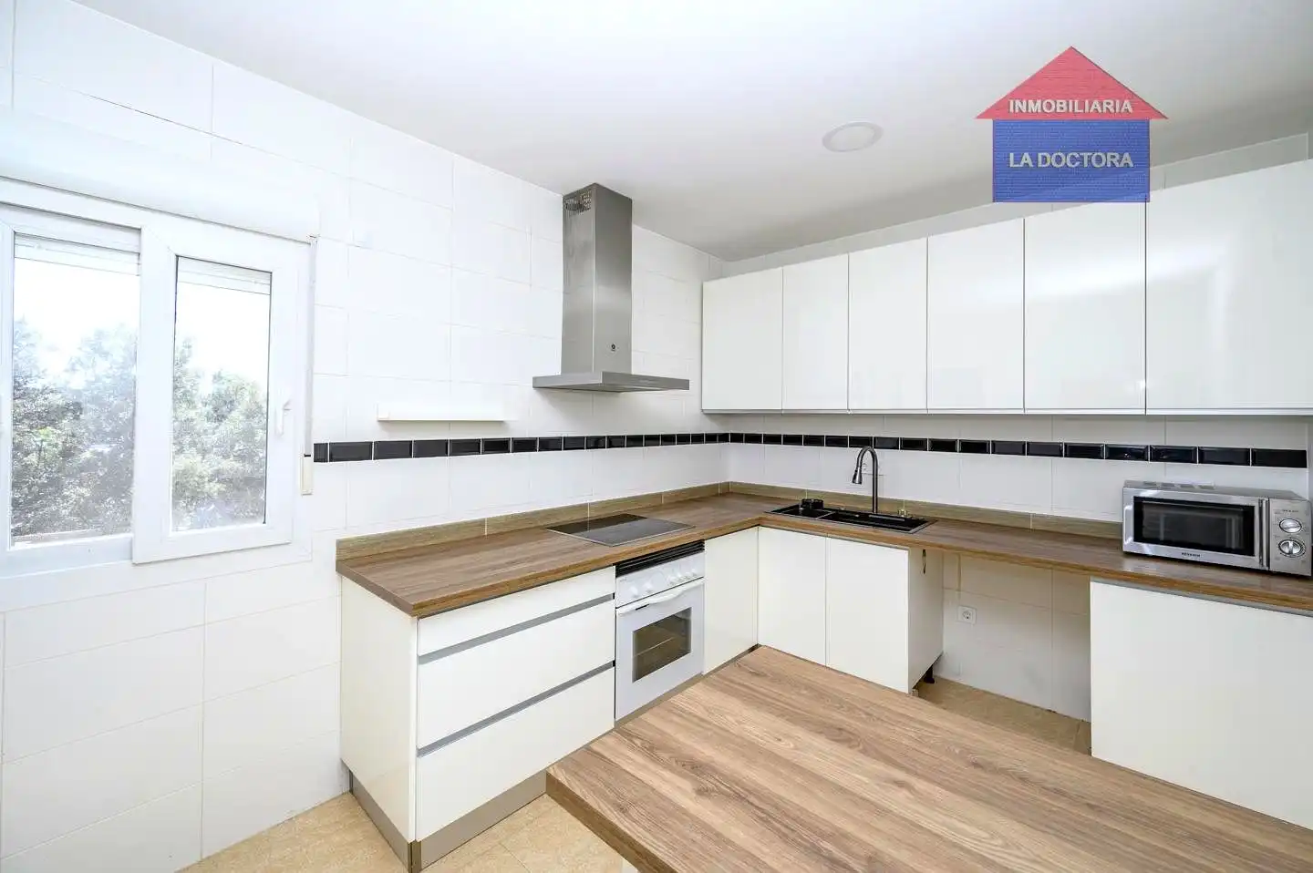 Casa con jardín en venta en Villamanta, imagen 4