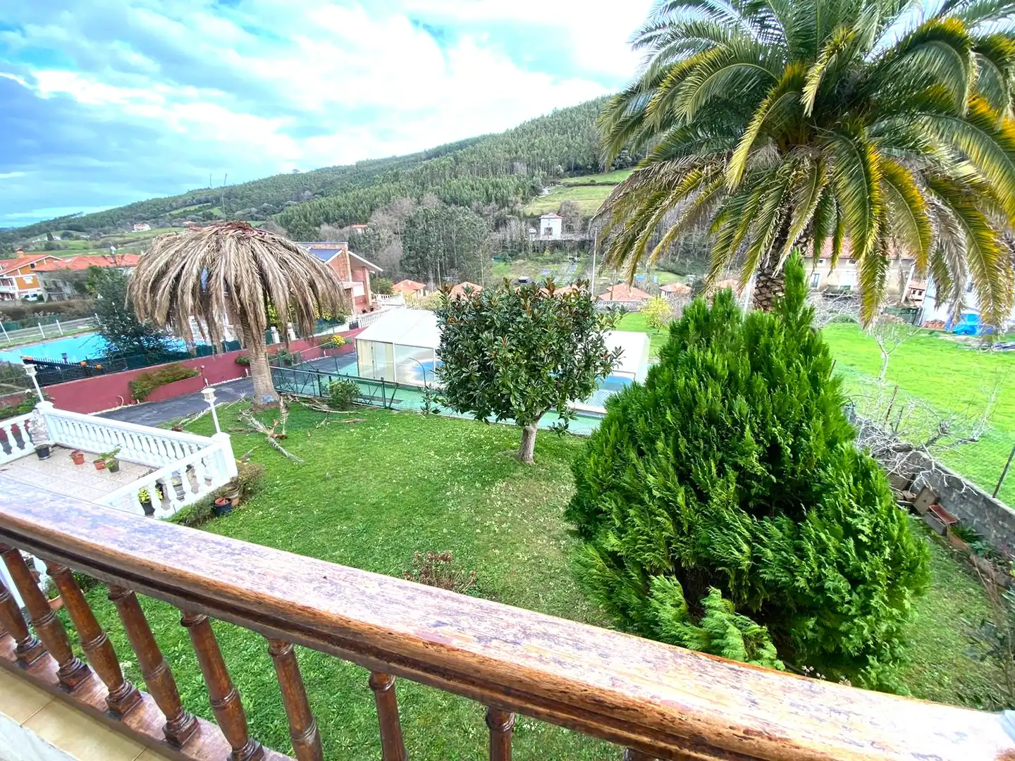 Jardí de Casa o xalet en venda en Castro-Urdiales amb Calefacció, Jardí privat i Parquet