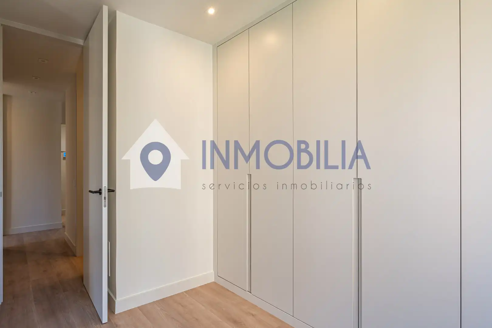 Bedroom of Flat for sale in Madrid  with Air Conditioner, Heating and Terrace