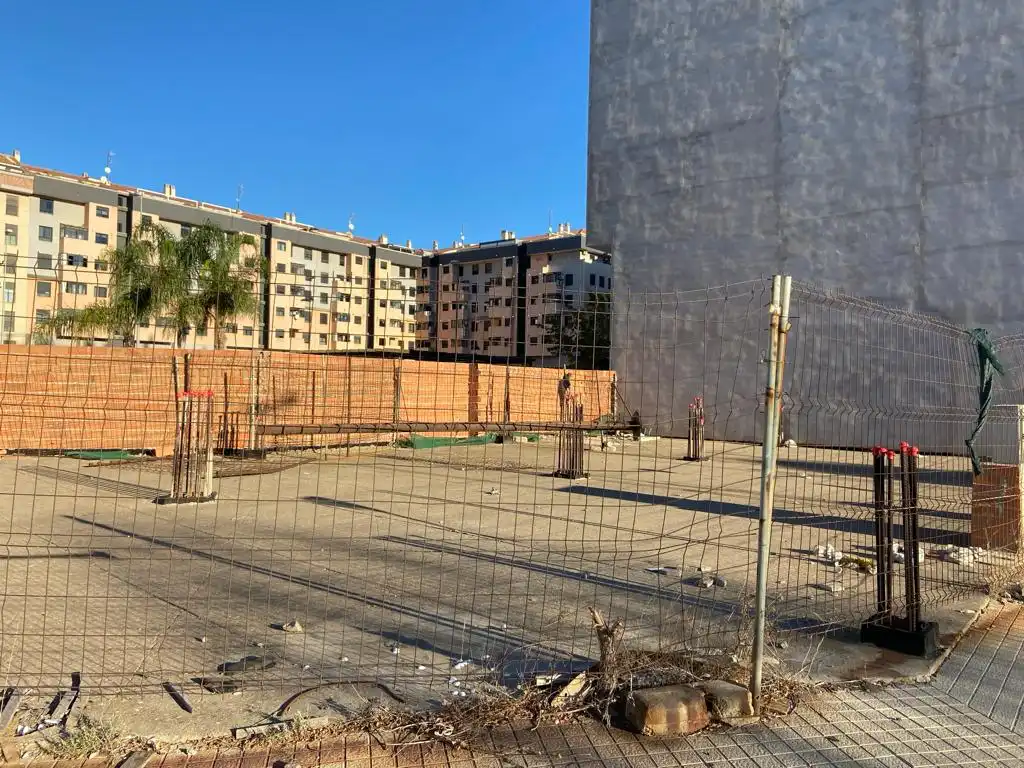 Lagerraum zum Verkauf in MERCE RODOREDA, Piscinas
