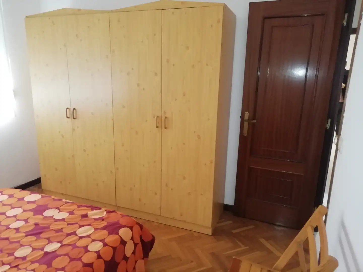 Habitación de Piso de alquiler en Lugo con Calefacción, Parquet y Amueblado