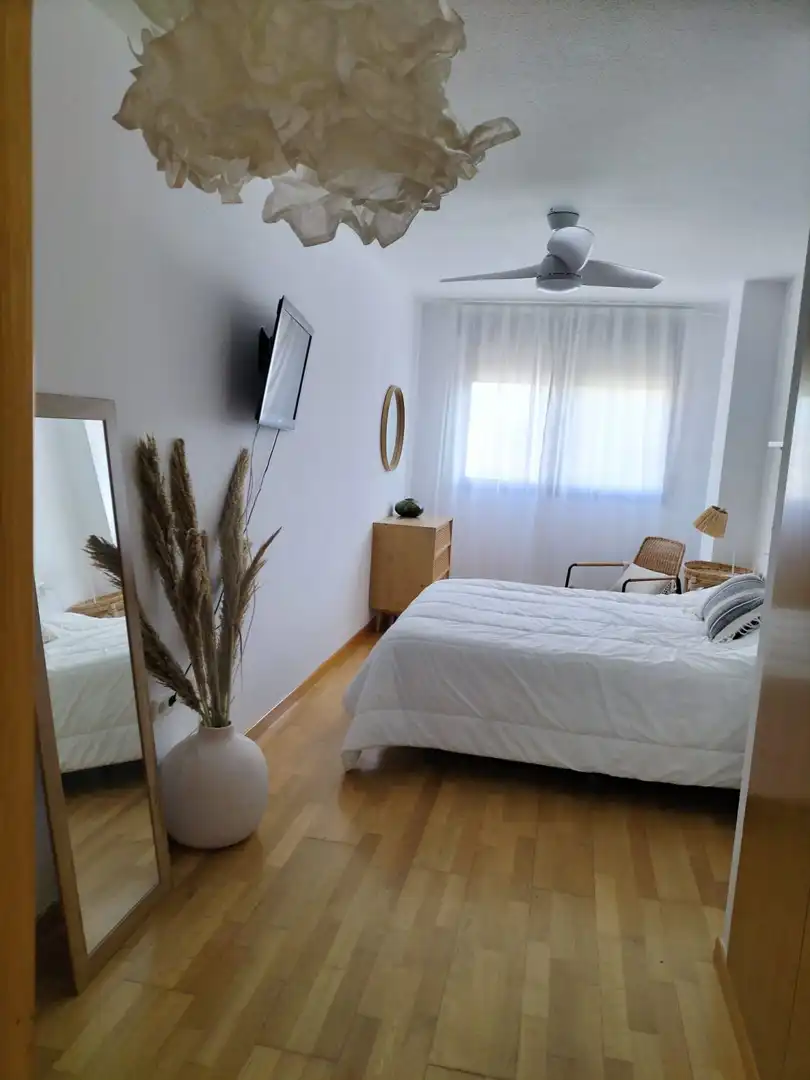 Bedroom of Flat for rent in Águilas