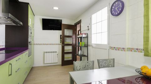 Foto 2 de Casa adosada en venta en Calle Pensamiento, 12, La Zubia Ciudad, La Zubia