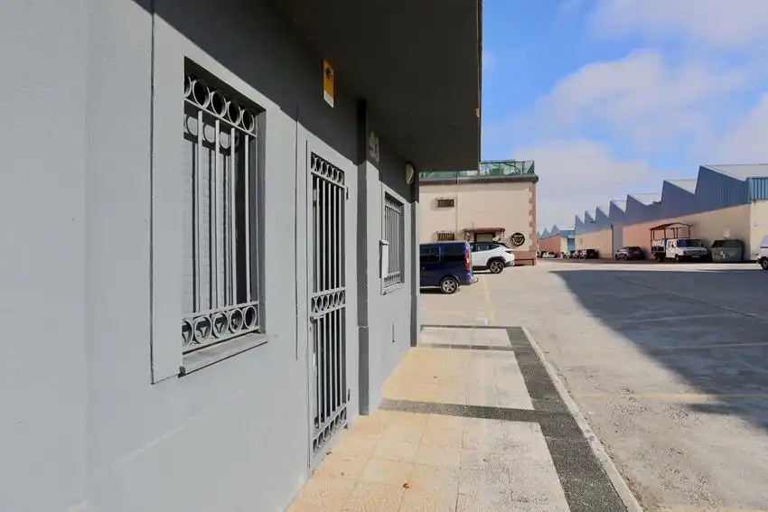 Nave industrial en venta en Venta de la Estrella Kalea, 113, Adurtza
