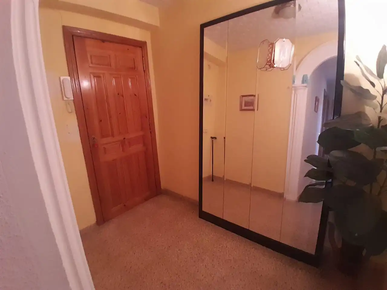 Flat for rent in Granada  with Terrace and Furnished