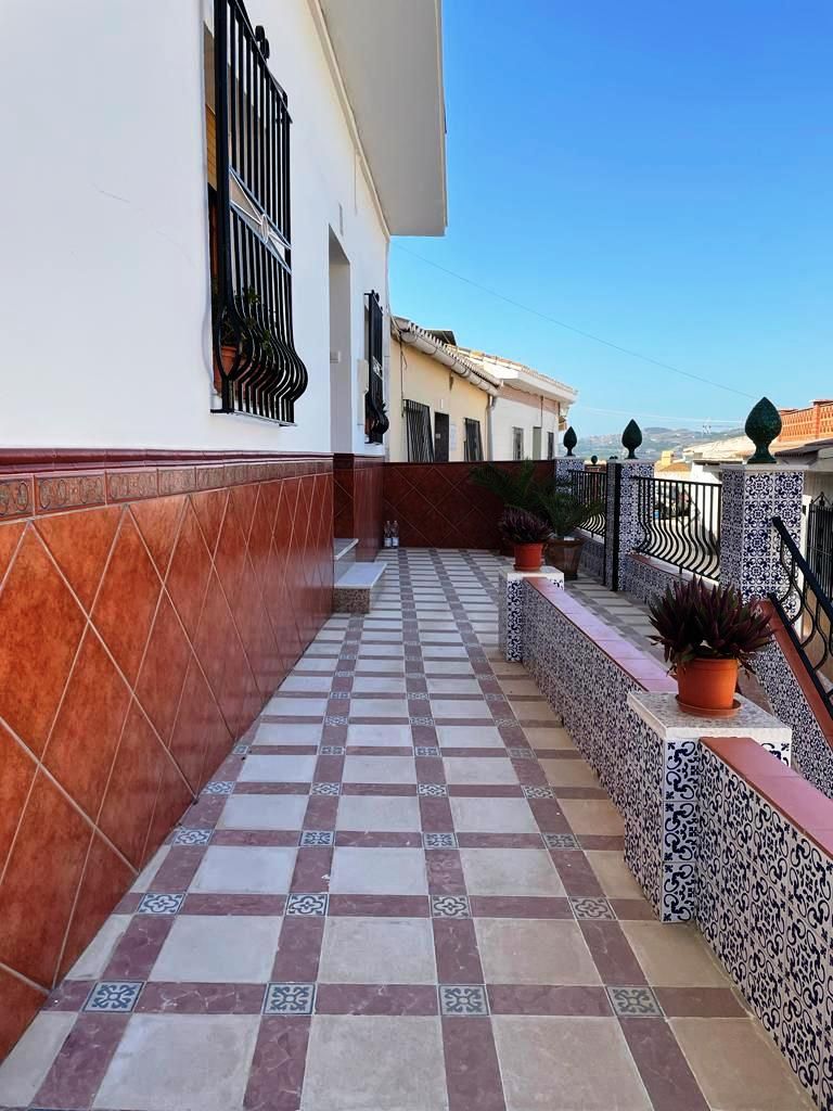 Exterior view of House or chalet for sale in Vélez-Málaga